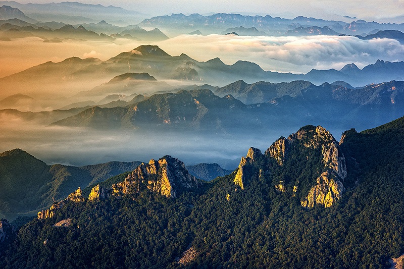 雾灵山夕照