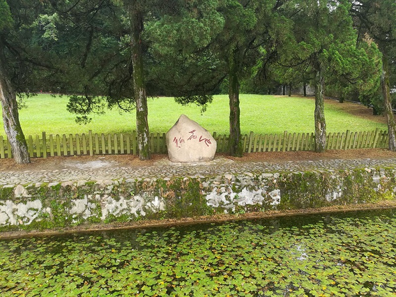 古田荷花池