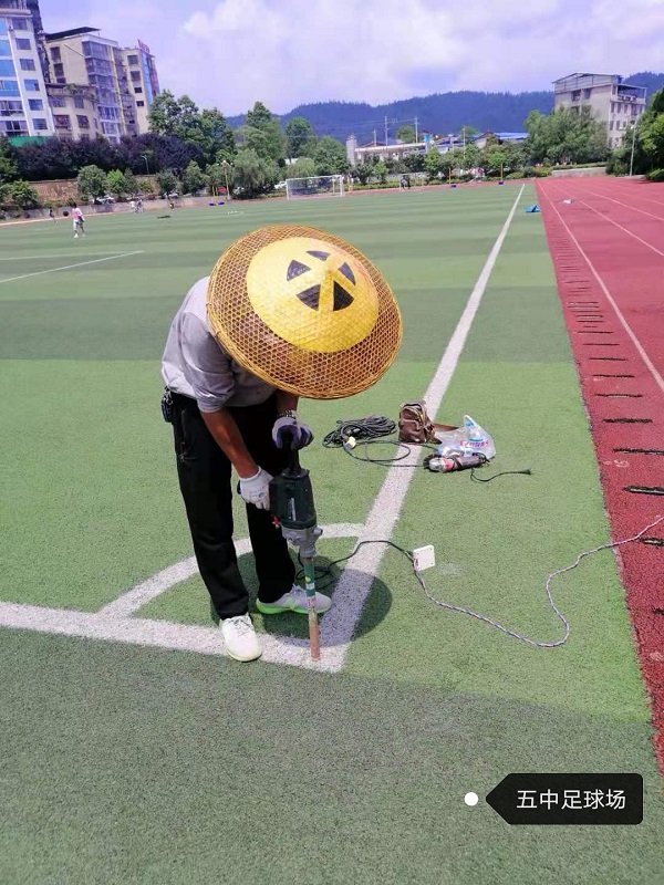 场馆建设进度。