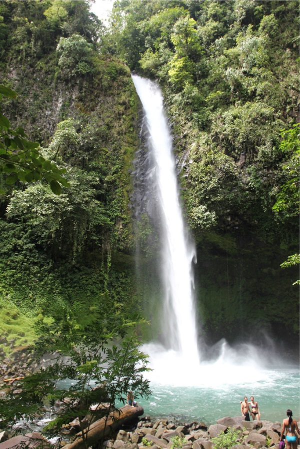 瀑布美景